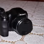 Продаю Фотоаппарат цифровой Sony DSC-H100